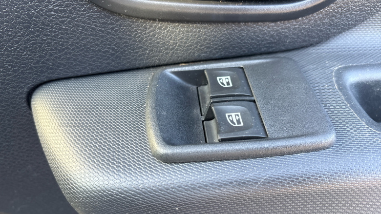 Dacia Sandero 0.9 TCe Essential 5dr Petrol Hatchback